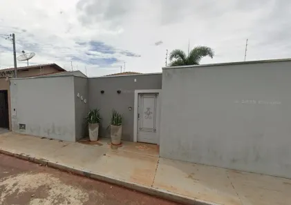 Casa com 2 Quartos à venda, 100m² no Jardim Brasil, Frutal