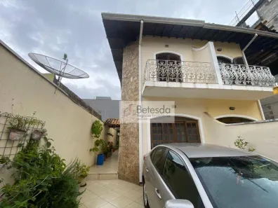 Casa com 3 Quartos à venda, 180m² no Vila Polopoli, São Paulo
