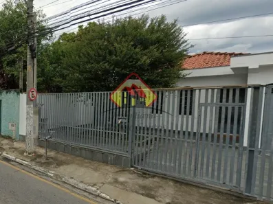 Casa com 2 Quartos à venda, 310m² no Jardim dos Estados, Taubaté