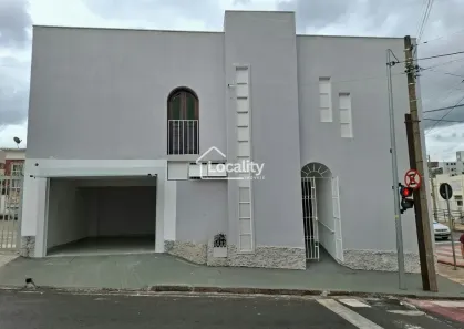 Sobrado com 3 Quartos para alugar, 78m² no Centro, Uberaba