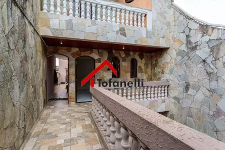Sobrado com 4 Quartos para alugar, 354m² no Parque Jaçatuba, Santo André
