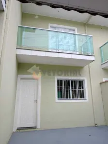 Sobrado com 2 Quartos à venda, 54m² no Vila Atlântica, Caraguatatuba