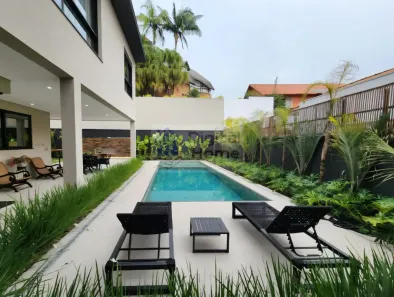 Casa de Condomínio com 5 Quartos para venda ou aluguel, 502m² no Alphaville Residencial Um, Barueri