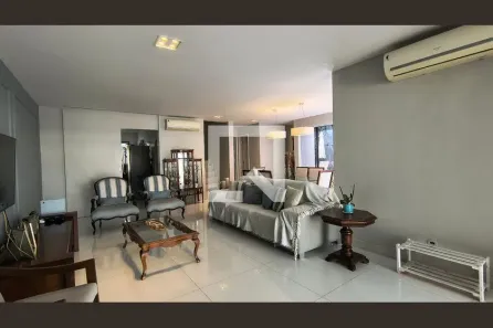 Casa com 4 Quartos à venda, 300m² no Vargem Grande, Rio de Janeiro