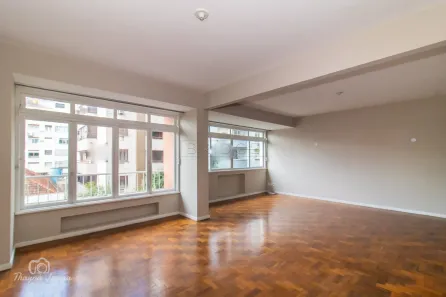 Apartamento com 3 Quartos à venda, 136m² no Independência, Porto Alegre