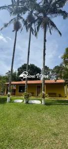 Fazenda/Sítio com 4 Quartos à venda, 1680m² no Parque dos Jacarandás, Arujá