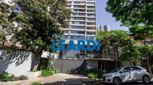 Casa com 3 Quartos para alugar, 512m² no Sumaré, São Paulo