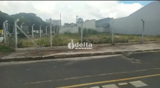 Lote/Terreno à venda, 439m² no Chácaras Tubalina e Quartel, Uberlândia
