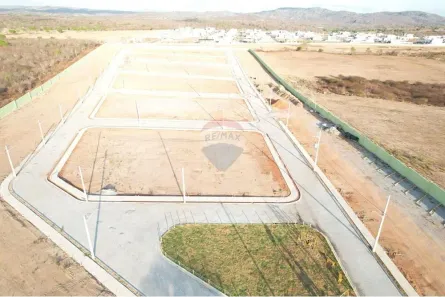 Lote/Terreno à venda, 180m² no Luiz Gonzaga, Caruaru