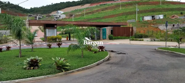Lote/Terreno à venda, 300m² no Vina Del Mar, Juiz de Fora
