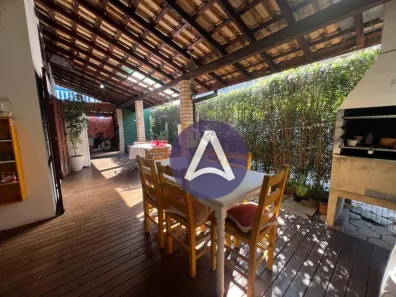 Casa com 2 Quartos à venda, 175m² no Rio Tavares, Florianópolis