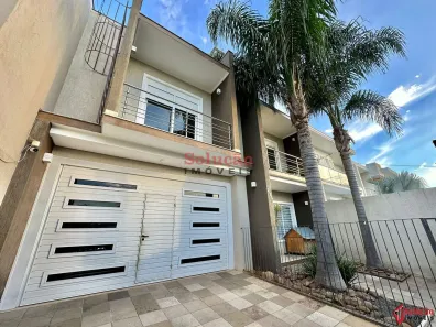 Sobrado com 3 Quartos à venda, 211m² no Estância Velha, Canoas