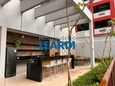 Apartamento com 2 Quartos à venda, 40m² no Pinheiros, São Paulo