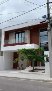 Casa com 3 Quartos à venda, 244m² no Cidade Universitária, Petrolina