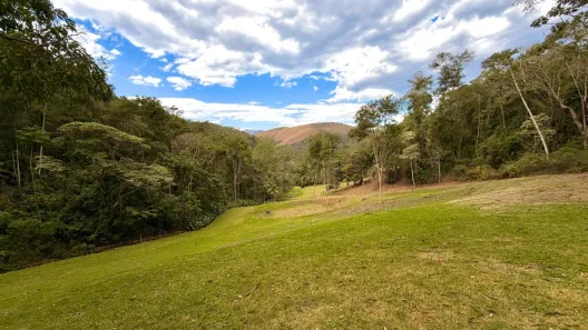 Lote/Terreno à venda, 50554m² no Araras, Petrópolis