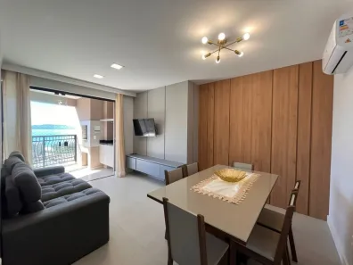 Apartamento com 2 Quartos para alugar, 70m² no Tabuleiro dos Oliveiras, Itapema
