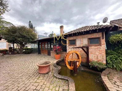 Imóvel Comercial para alugar, 240m² no Vila Santo Antônio, Cotia