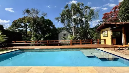 Casa com 3 Quartos à venda, 220m² no Nogueira, Petrópolis