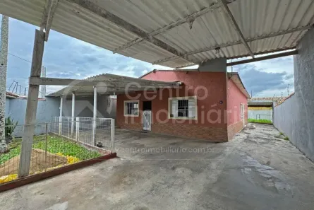 Casa com 3 Quartos à venda, 165m² no Estância dos Eucaliptos, Peruíbe