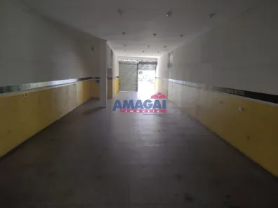 Imóvel Comercial para alugar, 304m² no Centro, Jacareí