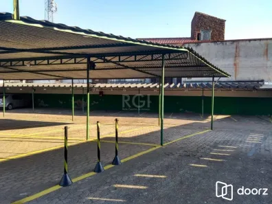 Lote/Terreno à venda, 992m² no Jardim do Salso, Porto Alegre
