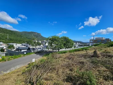Lote/Terreno à venda, 360m² no Pedra Branca, Palhoça