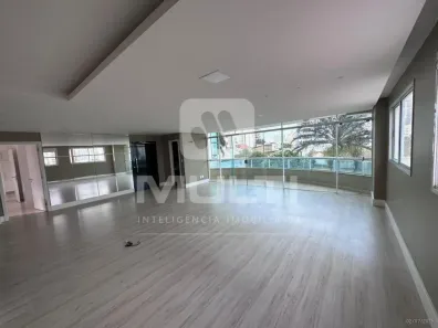 Apartamento com 3 Quartos para alugar, 170m² no Osvaldo Rezende, Uberlândia
