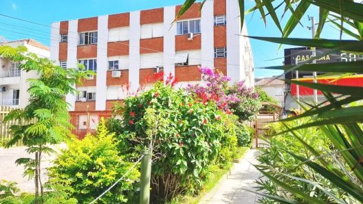 Kitnet para venda ou aluguel, 25m² no Azenha, Porto Alegre