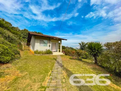 Casa com 1 Quarto à venda, 48m² no Petrópolis, Joinville