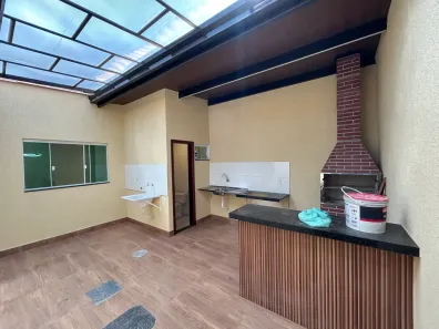 Casa com 3 Quartos à venda, 135m² no Ceilândia Sul, Brasília