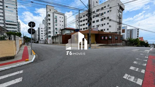 Imóvel Comercial para alugar, 150m² no Barreiros, São José