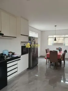 Casa com 2 Quartos à venda, 250m² no Jardim das Palmeiras, Uberlândia