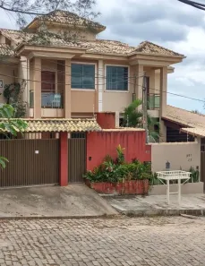 Casa com 3 Quartos à venda, 200m² no Colinas, Rio das Ostras
