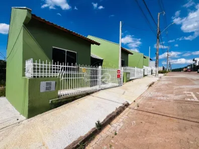 Casa com 2 Quartos à venda, 45m² no Lomba da Palmeira, Sapucaia do Sul