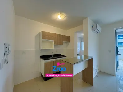 Apartamento com 2 Quartos para alugar, 70m² no Victor Konder, Blumenau