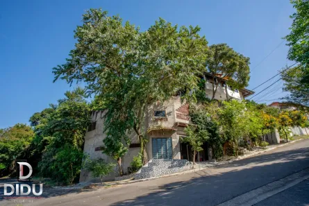 Imóvel Comercial à venda, 357m² no Jardim Pacaembu, Atibaia