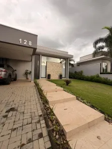 Casa de Condomínio com 3 Quartos à venda, 200m² no Parque Nova Holanda, Holambra
