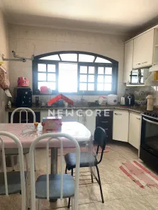 Sobrado com 3 Quartos à venda, 180m² no Jardim Cecília, Mogi das Cruzes