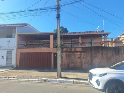 Casa com 3 Quartos à venda, 207m² no Bom Retiro, Betim