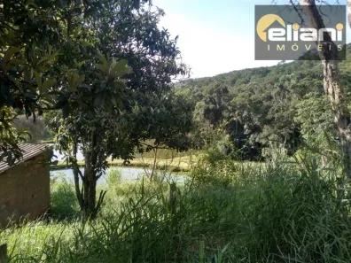 Fazenda/Sítio com 6 Quartos à venda, 300m² no Baruel, Suzano
