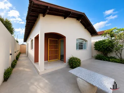 Casa com 3 Quartos à venda, 105m² no Fabrício, Uberaba
