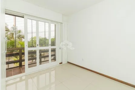 Apartamento com 2 Quartos à venda, 65m² no Jardim do Salso, Porto Alegre