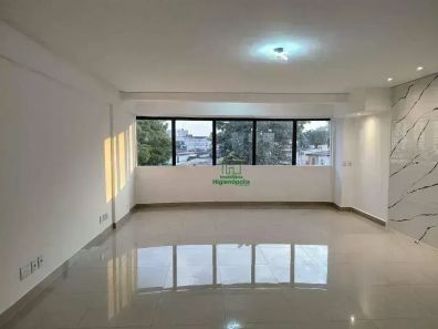 Sala Comercial à venda, 40m² no Vila Gilda, Santo André