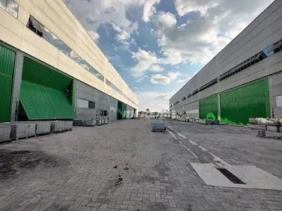 Galpão/Depósito/Armazém para alugar, 1192m² no Parque Jaçatuba, Santo André