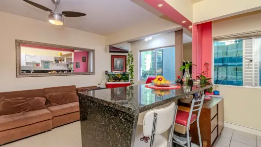 Apartamento com 2 Quartos à venda, 81m² no Centro, Balneário Camboriú
