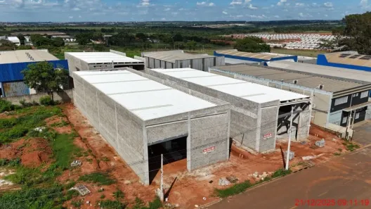 Ponto Comercial para alugar, 616m² no Distrito Industrial Doutor Carlos Arnaldo e Silva, São José do Rio Preto