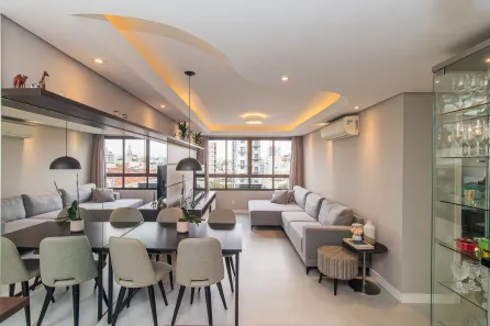 Apartamento com 2 Quartos à venda, 66m² no Petrópolis, Porto Alegre