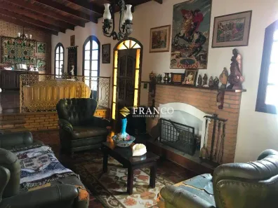 Casa com 6 Quartos à venda, 350m² no Jardim das Nações, Taubaté