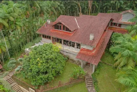Casa com 4 Quartos à venda, 600m² no Nova Brasília, Joinville