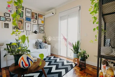 Apartamento com 2 Quartos à venda, 68m² no Independência, Porto Alegre